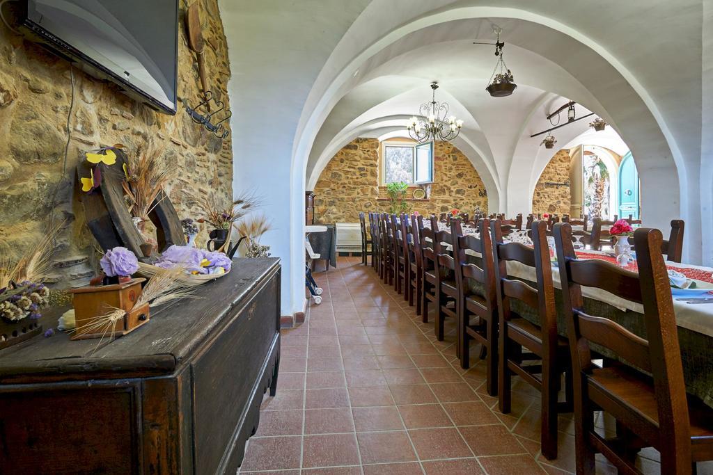 Agriturismo Conte Ruggero Villa Centuripe ภายนอก รูปภาพ