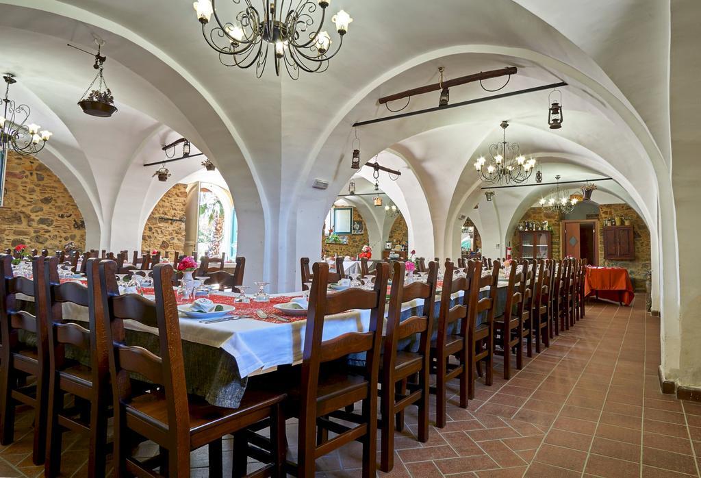 Agriturismo Conte Ruggero Villa Centuripe ภายนอก รูปภาพ