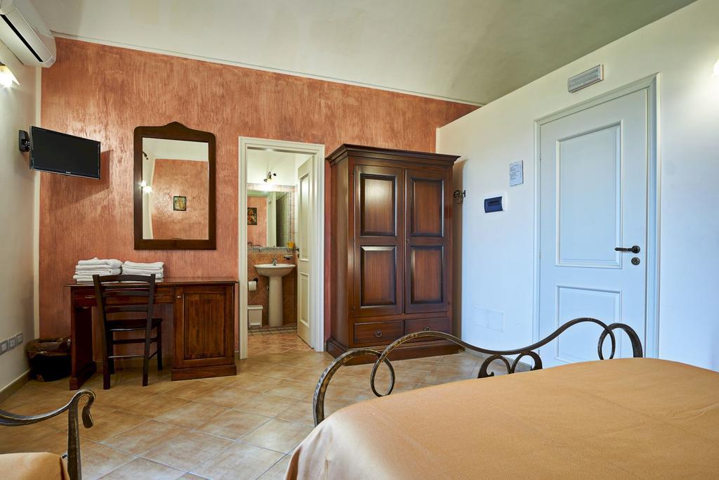 Agriturismo Conte Ruggero Villa Centuripe ภายนอก รูปภาพ
