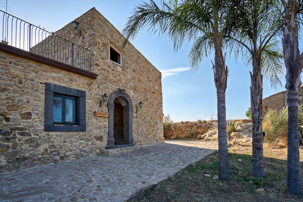Agriturismo Conte Ruggero Villa Centuripe ภายนอก รูปภาพ