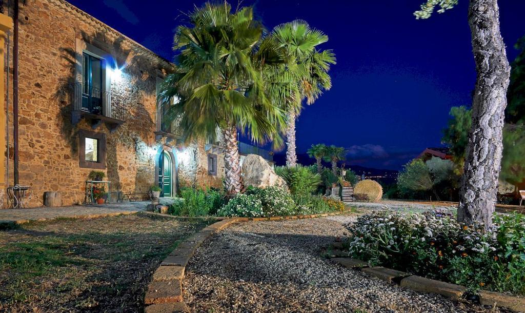 Agriturismo Conte Ruggero Villa Centuripe ภายนอก รูปภาพ